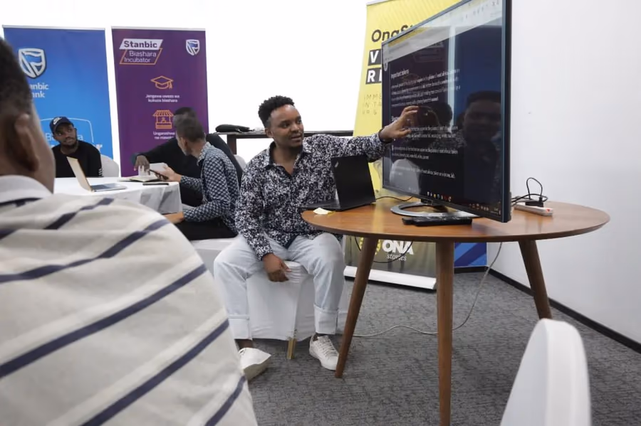 Generative AI meetup builders and participants